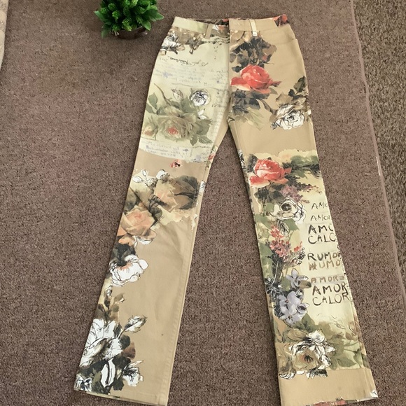 Roberto Cavalli Pants - Roberto Cavalli Floral and letters Vintage Straight pants made in Italy